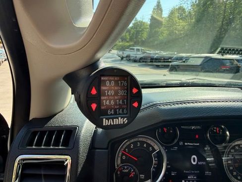 Used 2017 RAM 2500 Laramie AWD/4WD image 27