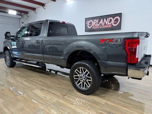 Used 2019 Ford F350 Lariat w/ Lariat Ultimate Package AWD/4WD image 9