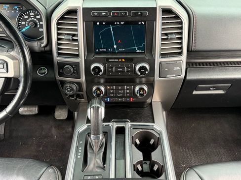 Used 2019 Ford F150 Platinum w/ Equipment Group 701A Luxury image 20