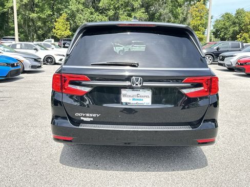 Used 2024 Honda Odyssey EX-L image 5