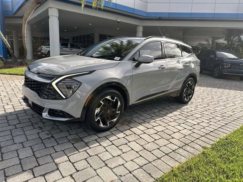 Used 2025 Kia Sportage SX FWD image 31