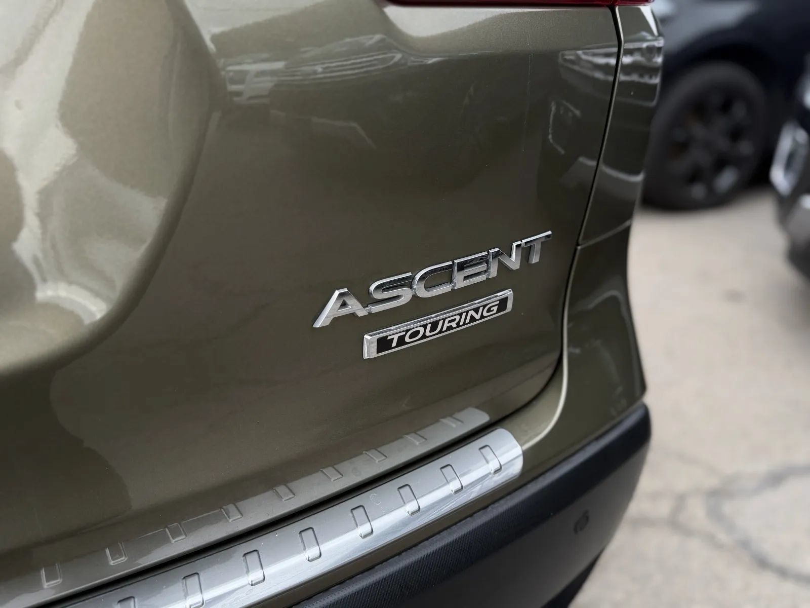 Used 2023 Subaru Ascent Touring AWD/4WD image 43