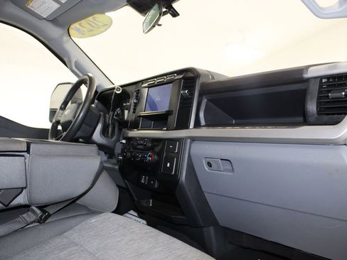 Used 2024 Ford F250 XL w/ STX Appearance Package AWD/4WD image 27