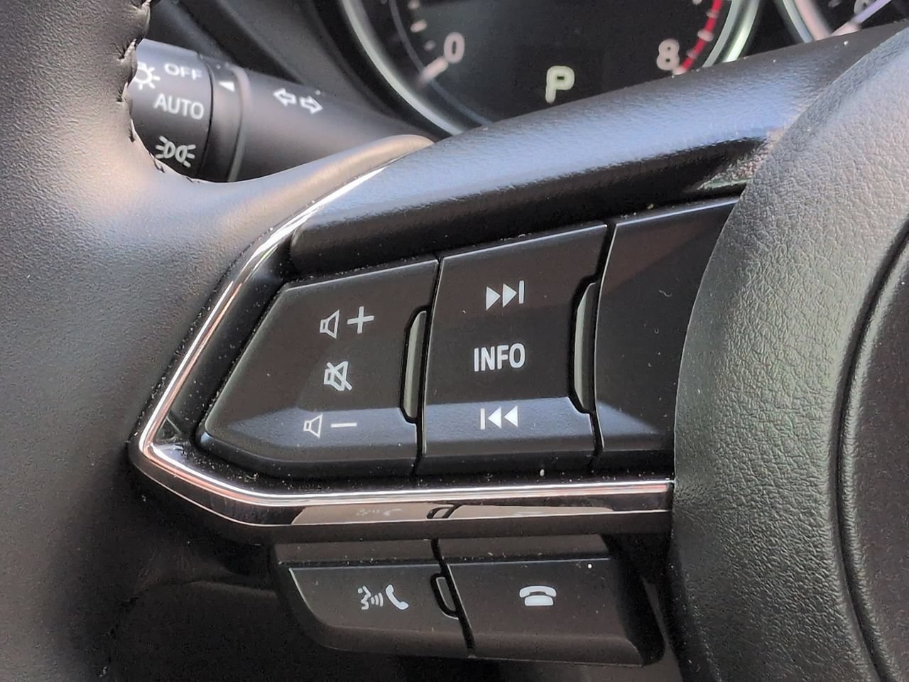 Used 2025 MAZDA CX-5 AWD 2.5 S w/ Select Package image 25