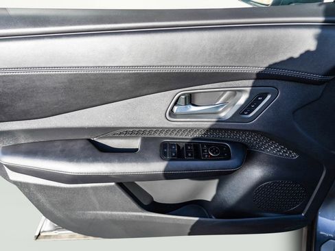 Used 2024 Nissan Ariya AWD image 24