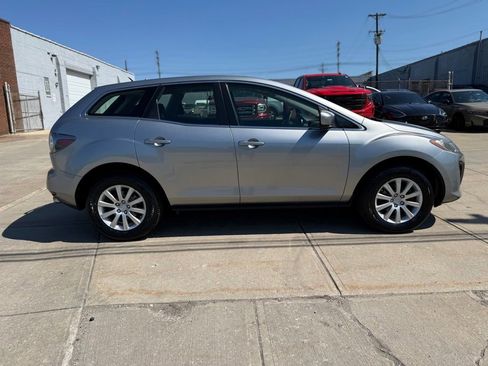 Used 2010 MAZDA CX-7 i SV FWD image 6