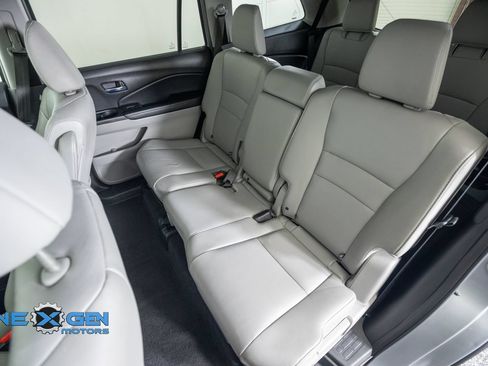 Used 2017 Honda Pilot EX-L image 33