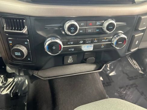 Used 2025 Ford F150 XLT w/ Equipment Group 301A Standard AWD/4WD image 17