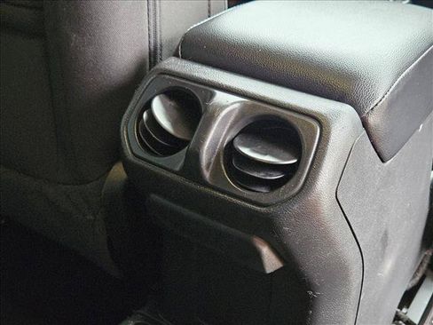 Used 2023 Jeep Wrangler Sport AWD/4WD image 23