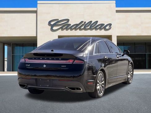 Used 2017 Lincoln MKZ Select w/ Technology Package image 3