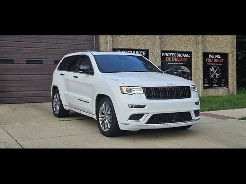 Used 2018 Jeep Grand Cherokee Summit AWD/4WD image 1
