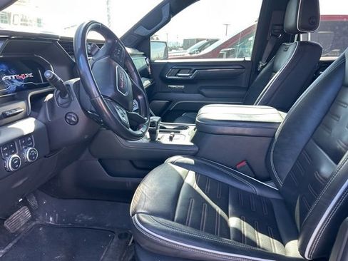 Used 2024 GMC Sierra 1500 AT4X image 3