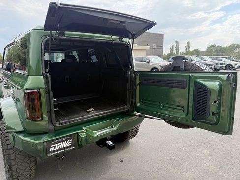 Used 2023 Ford Bronco Wildtrak AWD/4WD image 13