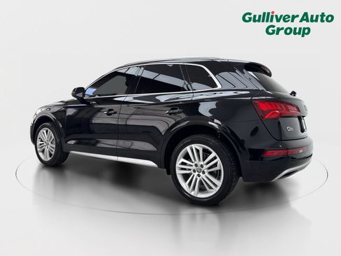 Used 2018 Audi Q5 2.0T Premium Plus w/ Premium Plus Package AWD/4WD image 4