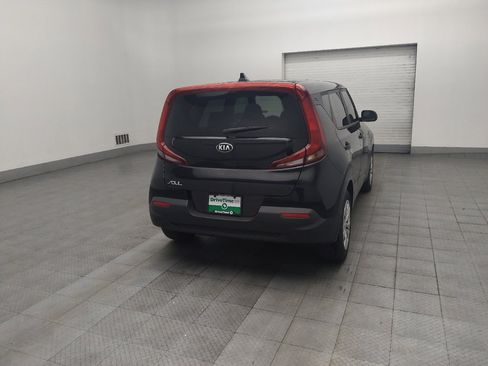 Used 2020 Kia Soul LX image 9