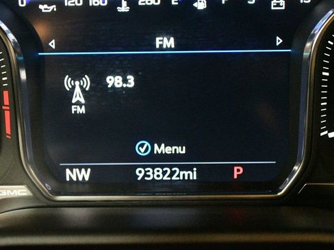 Used 2021 GMC Yukon Denali w/ Denali Premium Package image 53