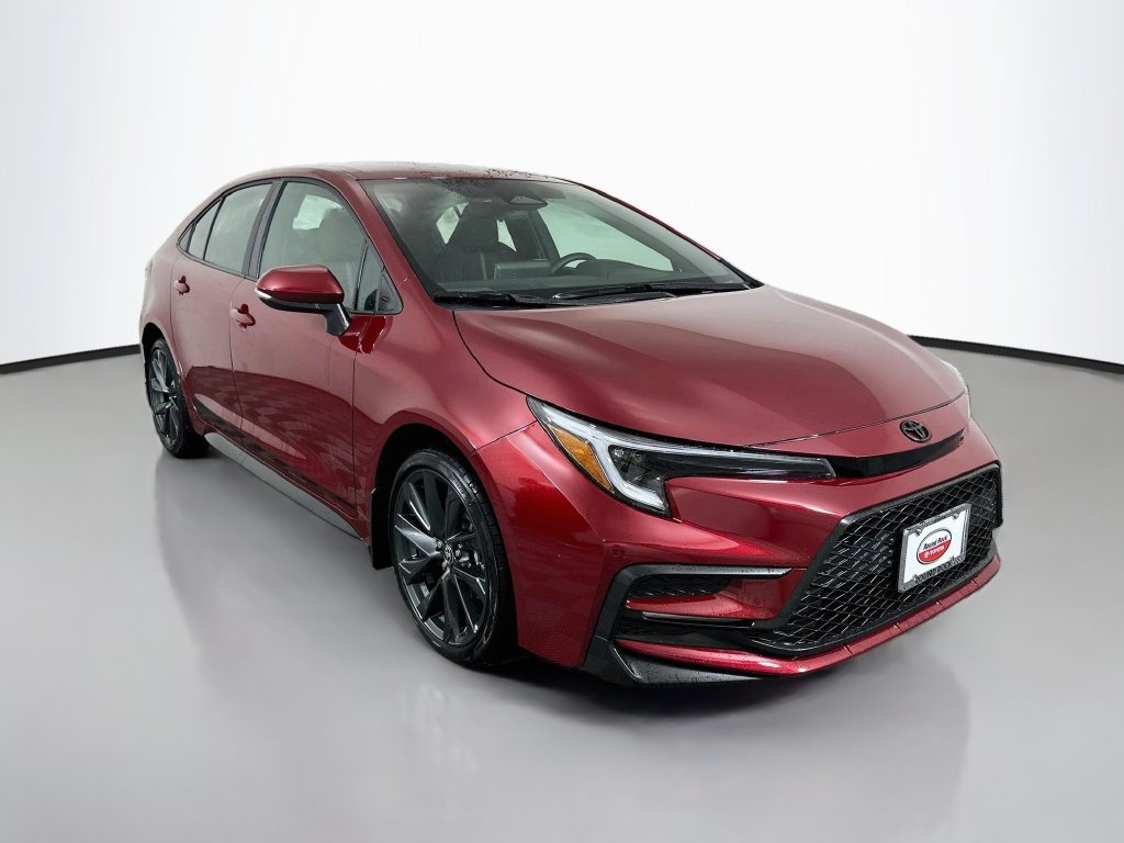 Certified 2026 Toyota Corolla SE FWD image 3