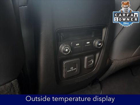 Used 2023 Buick Enclave Essence w/ Experience Buick Package AWD/4WD image 32