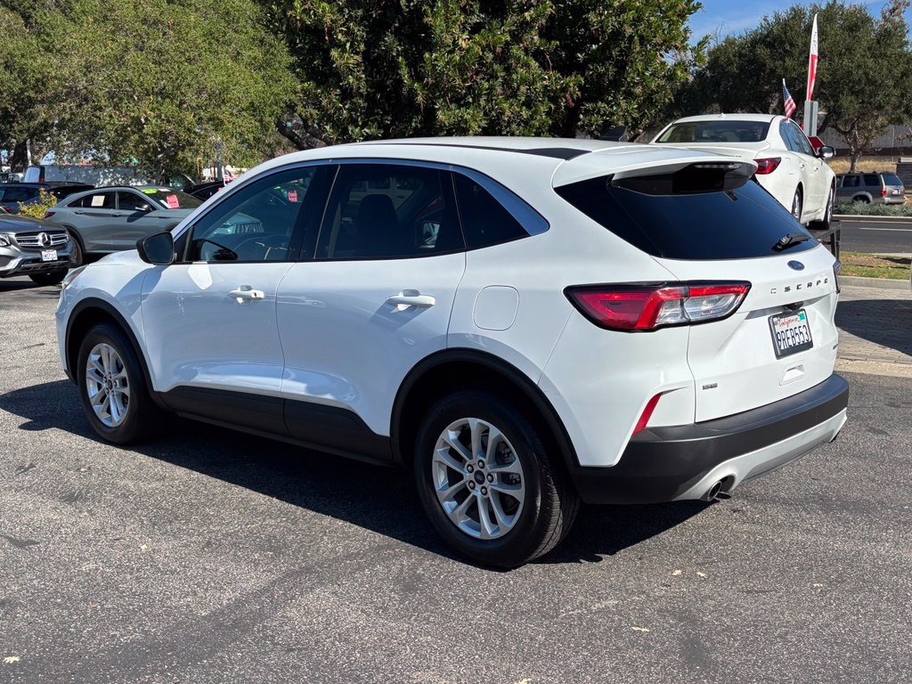 Used 2022 Ford Escape SE AWD/4WD image 6