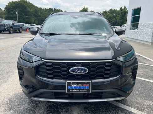 Used 2025 Ford Escape ST-Line AWD/4WD image 4