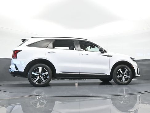 Used 2022 Kia Sorento EX w/ Panoramic Sunroof Package FWD image 64