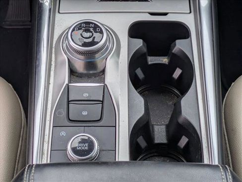 Used 2020 Ford Explorer Limited image 12