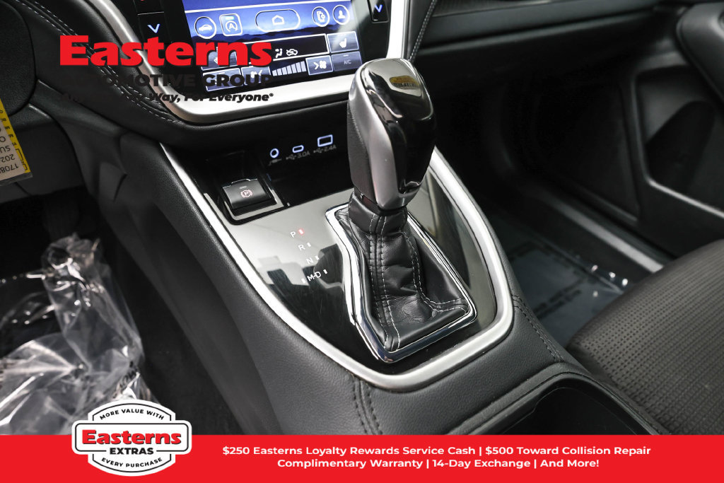 Used 2024 Subaru Outback Premium AWD/4WD image 14