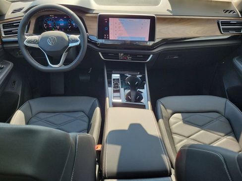 New 2026 Volkswagen Atlas SE FWD image 6