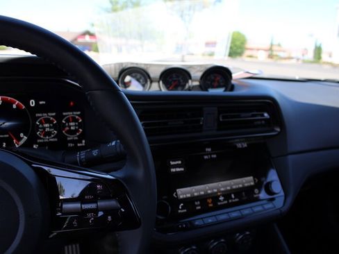 Used 2025 Nissan Z Performance w/ Floor Mat Package RWD image 33