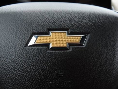 Certified 2022 Chevrolet Traverse LS image 27