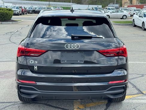Used 2023 Audi Q3 2.0T Premium w/ Convenience Package AWD/4WD image 5