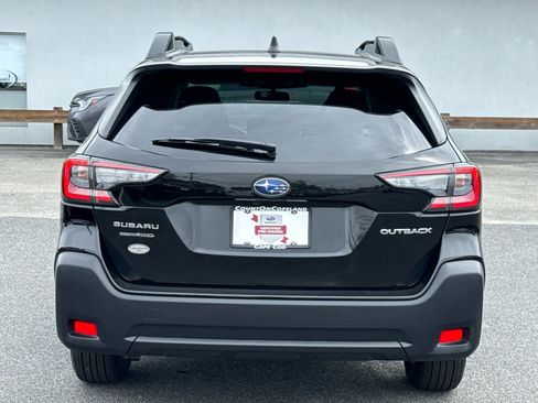Certified 2025 Subaru Outback Premium AWD/4WD image 6