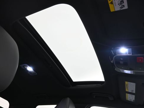 Used 2024 Hyundai Santa Cruz Limited image 29