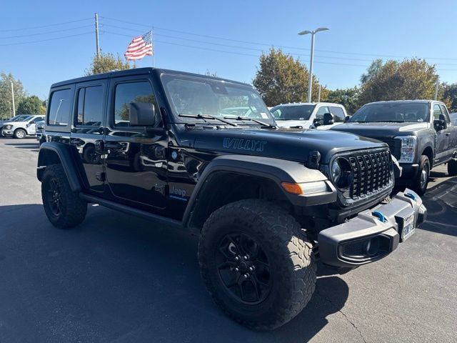 Used 2024 Jeep Wrangler Unlimited AWD/4WD image 4
