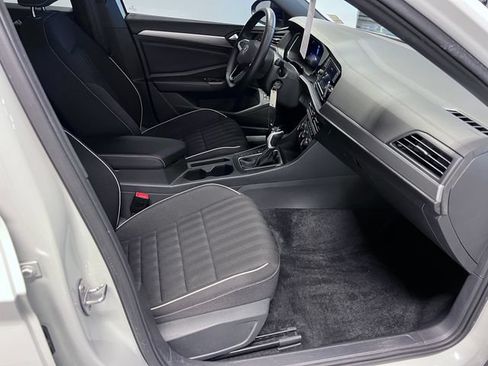 Certified 2024 Volkswagen Jetta Sport FWD image 10