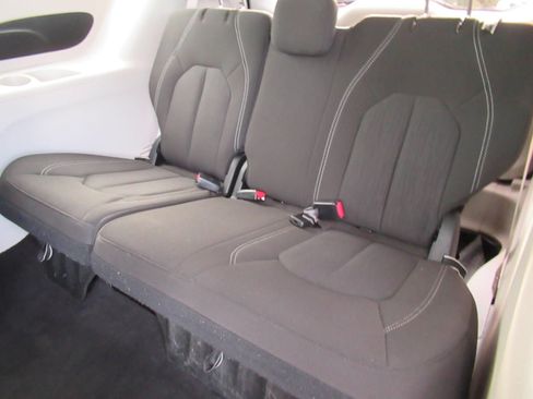 Certified 2023 Chrysler Voyager LX FWD image 32