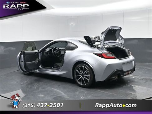 Used 2024 Toyota GR86 image 23