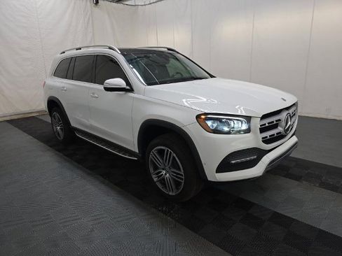 Used 2021 Mercedes-Benz GLS 450 4MATIC image 3