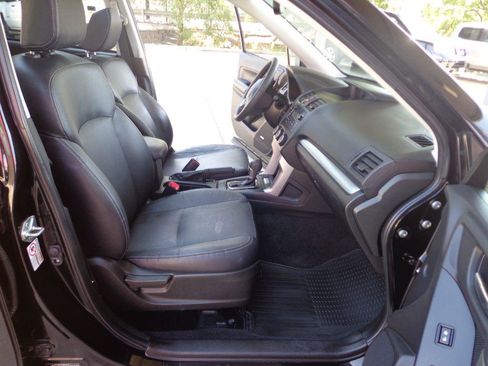 Used 2015 Subaru Forester 2.0XT Touring image 16