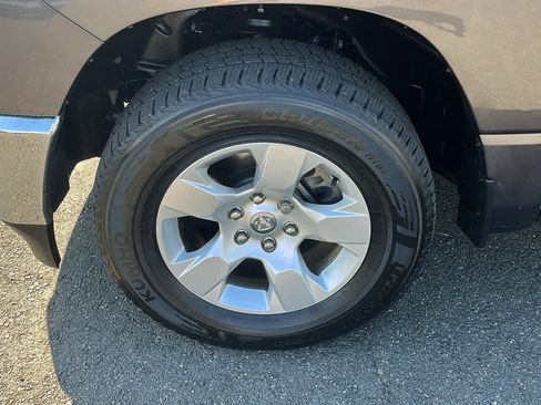 Used 2021 RAM 1500 Big Horn image 8