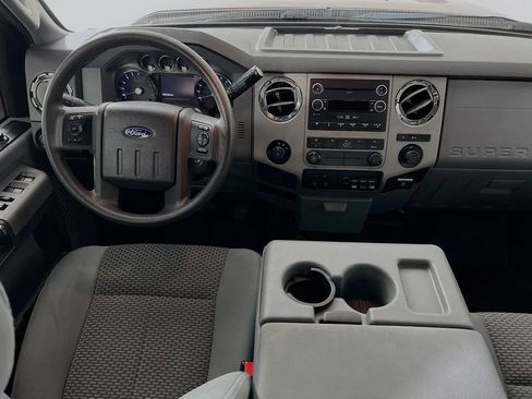 Used 2014 Ford F250 XLT w/ XLT Premium Package image 20