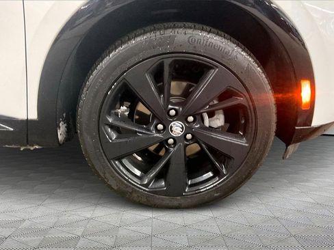 Used 2022 Buick Envision Preferred image 32