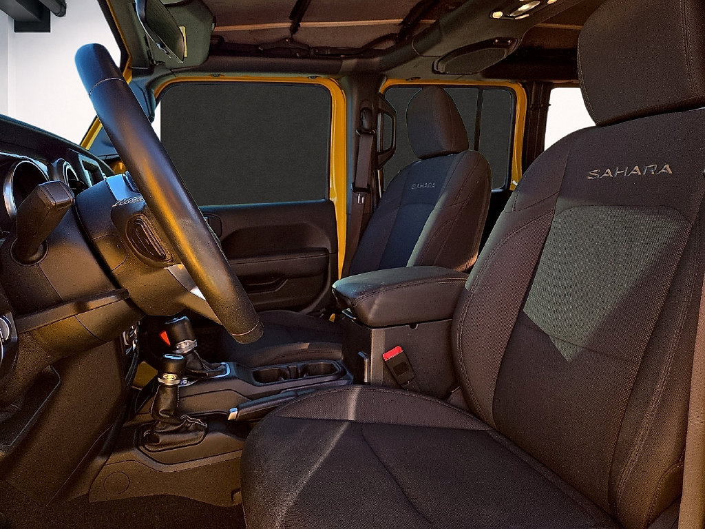 Used 2020 Jeep Wrangler Unlimited Sahara AWD/4WD image 12
