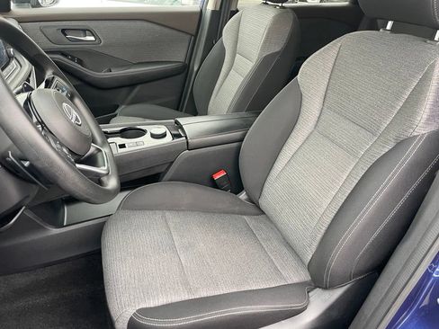 Certified 2023 Nissan Rogue SV AWD/4WD image 7