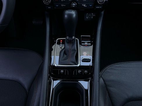 Used 2025 Jeep Compass Trailhawk w/ Trailer Tow Group image 14