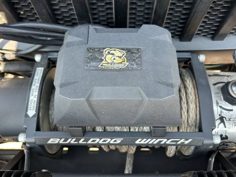 Used 2018 Jeep Wrangler Unlimited Sport S AWD/4WD image 9