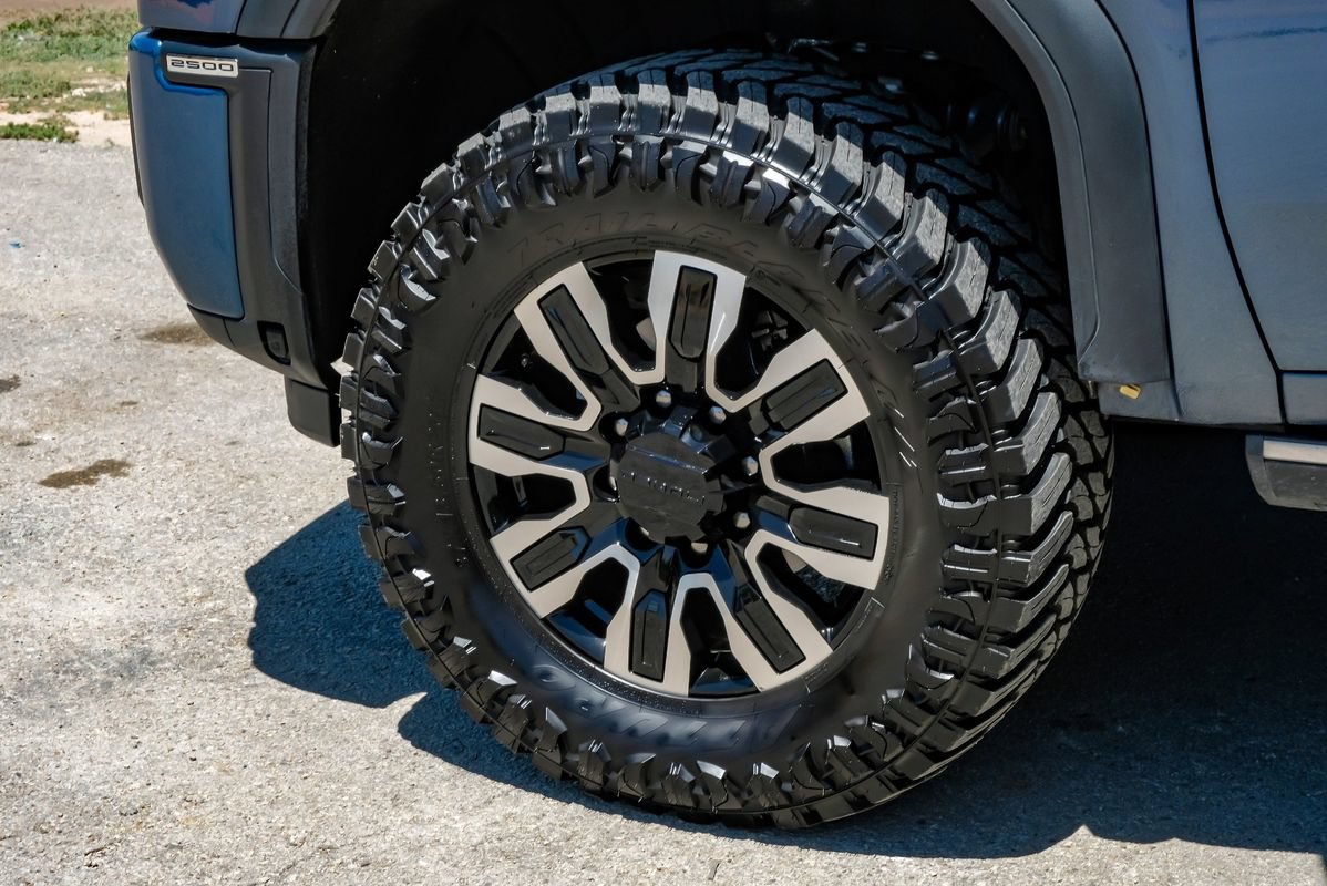Used 2025 GMC Sierra 2500 Denali Ultimate AWD/4WD image 64
