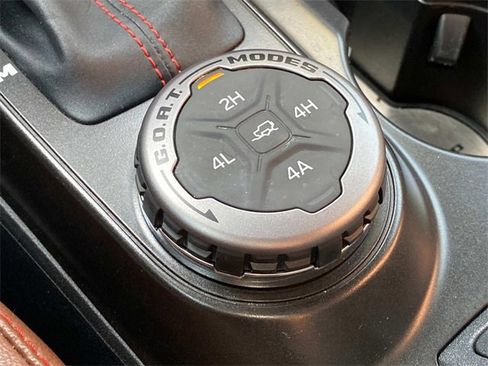 Used 2023 Ford Bronco Heritage Edition image 28