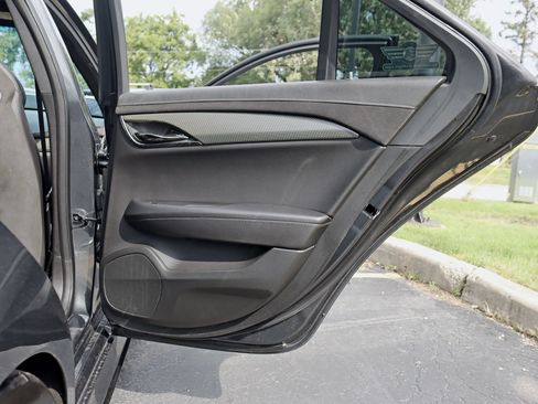 Used 2017 Cadillac ATS V w/ Luxury Package RWD image 42