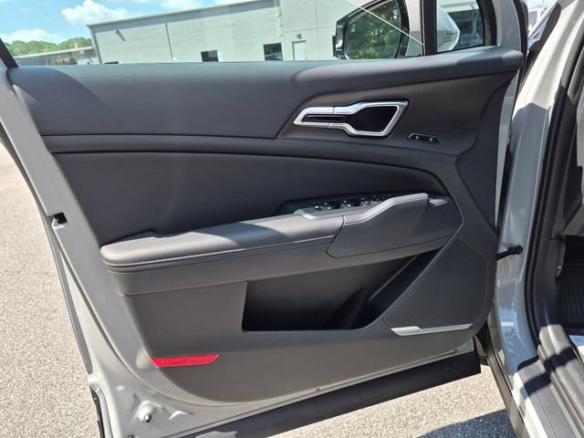 New 2026 Kia Sportage SX FWD image 10